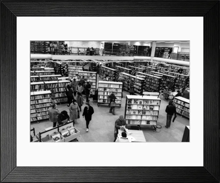 Framed Print : Borrowers are unanimous: Coventrys new central Library was an addition worth waiting Framed Print : Borrowers are unanimous: Coventrys new central Library was an addition worth waiting