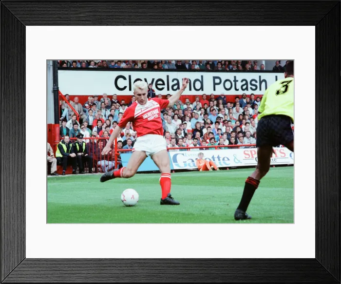 Framed Print : Middlesbrough 3-3 Sheffield United, Division Two league match at Ayresome Park