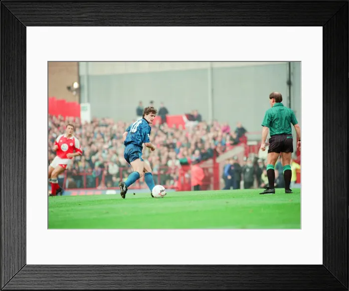 Framed Print : Middlesbrough 1-1 Manchester United, premier league match at Ayresome Park Framed Print : Middlesbrough 1-1 Manchester United, premier league match at Ayresome Park
