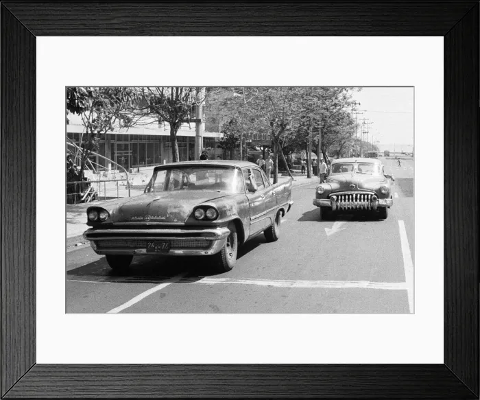 Framed Print : Classic American cars on the streets of Havana, Cuba 21st May 1978 Framed Print : Classic American cars on the streets of Havana, Cuba 21st May 1978