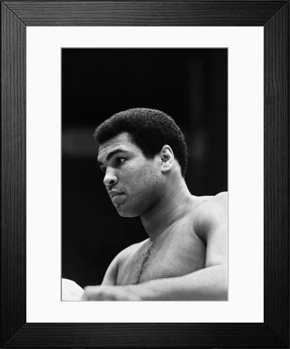 Framed Print : Muhammad Ali training in Deer Lake, Pennsylvania ahead of his second fight with Leon