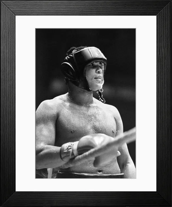 Framed Print : Muhammad Ali training in Deer Lake, Pennsylvania ahead of his second fight with Leon
