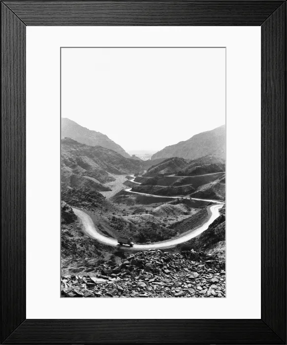 Framed Print : The road connecting Pakistan with Afghanistan through the Khyber Pass. April 1977