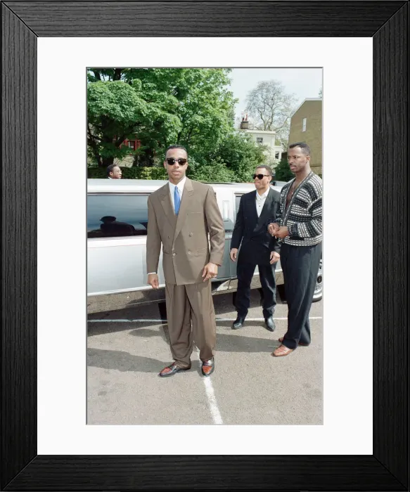 Framed Print : American rapper MC Hammer visiting Stockwell Park Comprehensive school in south London Framed Print : American rapper MC Hammer visiting Stockwell Park Comprehensive school in south London