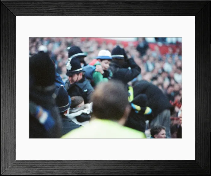 Framed Print : Middlesbrough 0-2 Leeds, Division Two league match at Ayresome Park Framed Print : Middlesbrough 0-2 Leeds, Division Two league match at Ayresome Park