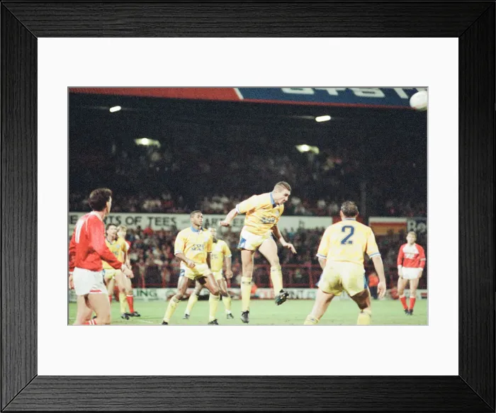 Framed Print : Middlesbrough 0-2 Leeds, Division Two league match at Ayresome Park Framed Print : Middlesbrough 0-2 Leeds, Division Two league match at Ayresome Park