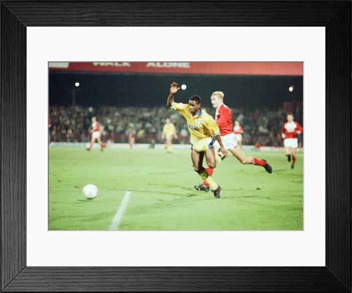 Framed Print : Middlesbrough 0-2 Leeds, Division Two league match at Ayresome Park Framed Print : Middlesbrough 0-2 Leeds, Division Two league match at Ayresome Park