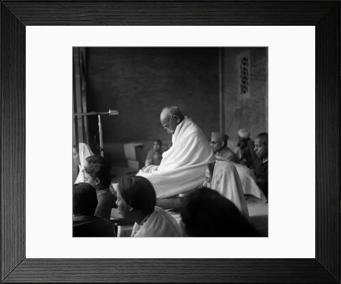 Framed Print : Mohandas Mahatma'Gandhi, leader of the Indian independence movement in Framed Print : Mohandas Mahatma'Gandhi, leader of the Indian independence movement in