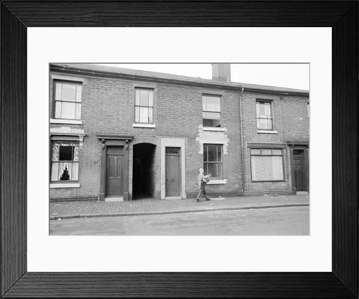 Framed Print : Housing, Birmingham, 16th September 1967 Framed Print : Housing, Birmingham, 16th September 1967