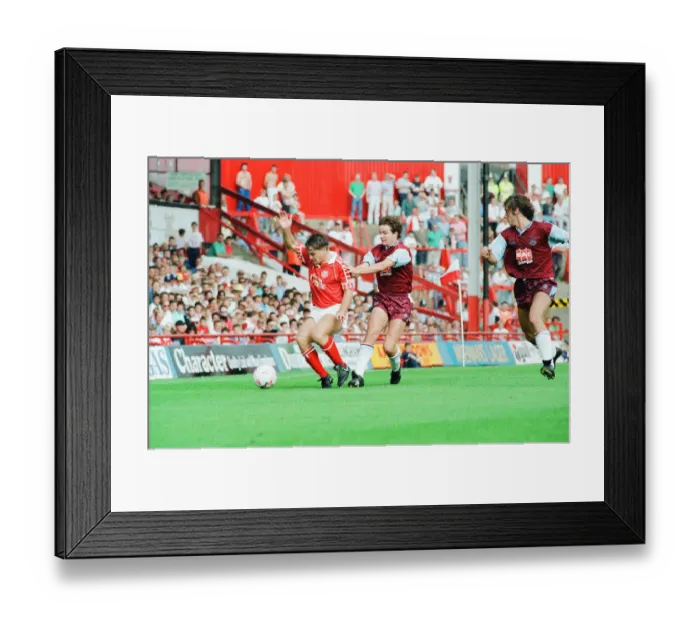 Framed Print : Middlesbrough 0-0 West Ham, Division Two league match at Ayresome Park