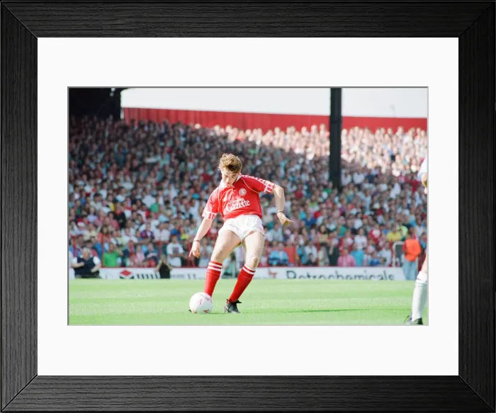 Framed Print : Middlesbrough 0-0 West Ham, Division Two league match at Ayresome Park Framed Print : Middlesbrough 0-0 West Ham, Division Two league match at Ayresome Park