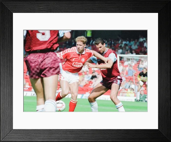 Framed Print : Middlesbrough 0-0 West Ham, Division Two league match at Ayresome Park Framed Print : Middlesbrough 0-0 West Ham, Division Two league match at Ayresome Park