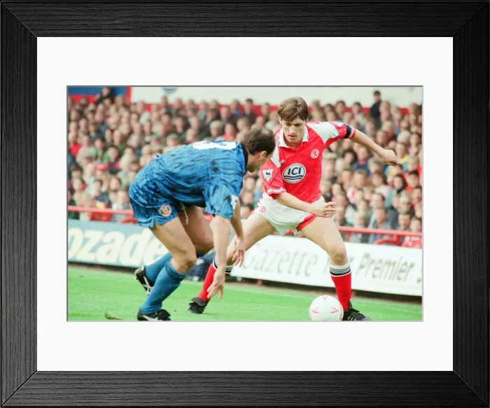 Framed Print : Middlesbrough 1-1 Manchester United, premier league match at Ayresome Park Framed Print : Middlesbrough 1-1 Manchester United, premier league match at Ayresome Park