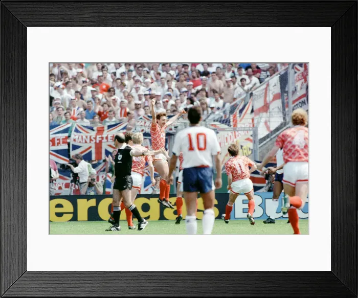 Framed Print : England v Soviet Union 1-3 1988 European Championships, Hanover Germany Group Match B