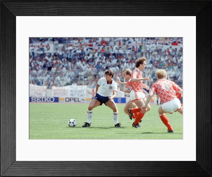 Framed Print : England v Soviet Union 1-3 1988 European Championships, Hanover Germany Group Match B Framed Print : England v Soviet Union 1-3 1988 European Championships, Hanover Germany Group Match B