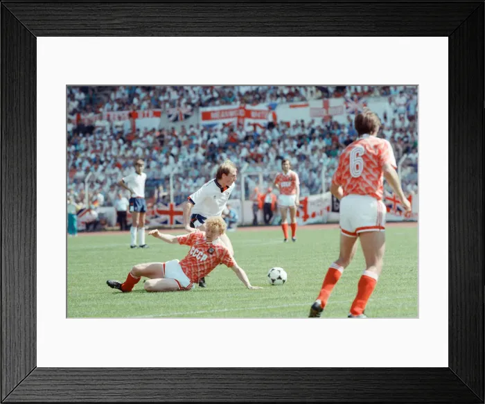 Framed Print : England v Soviet Union 1-3 1988 European Championships, Hanover Germany Group Match B