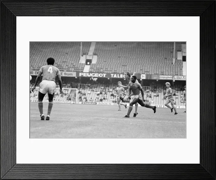 Framed Print : Coventry City v Zimbabwe, Pre Season Friendly at Highfield Road, Friday 19th August 1983