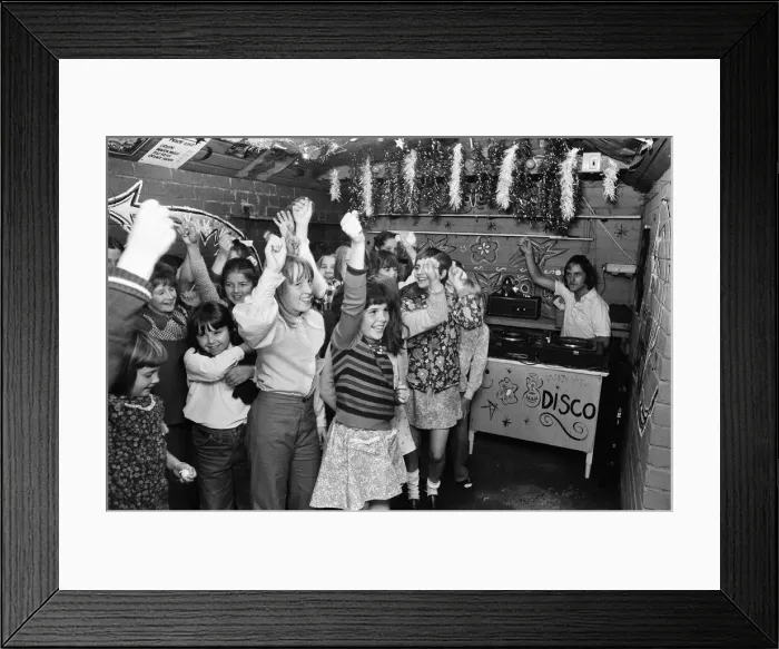 Framed Print : Pete Waterman, DJ at Garage disco in Coundon, Coventry. 7th August 1973