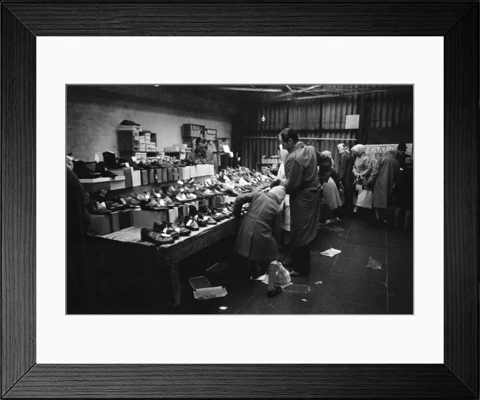 Framed Print : Smethwick, a town in the Sandwell Metropolitan Borough, in the West Midlands of England