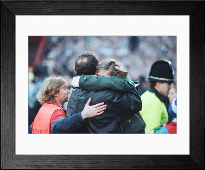 Framed Print : Middlesbrough 0-2 Leeds, Division Two league match at Ayresome Park Framed Print : Middlesbrough 0-2 Leeds, Division Two league match at Ayresome Park