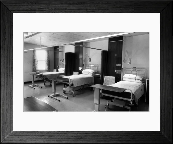 Framed Print : Queen Elizabeth Hospital, Sheriff Hill, Gateshead, England. 19th February 1986 Framed Print : Queen Elizabeth Hospital, Sheriff Hill, Gateshead, England. 19th February 1986