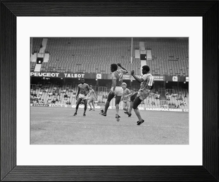Framed Print : Coventry City v Zimbabwe, Pre Season Friendly at Highfield Road, Friday 19th August 1983 Framed Print : Coventry City v Zimbabwe, Pre Season Friendly at Highfield Road, Friday 19th August 1983