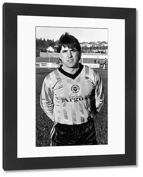 Bob Latchford pictured after signing for Newport County. January 1986