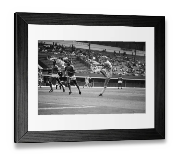 Framed Print : Coventry City v Zimbabwe, Pre Season Friendly at Highfield Road, Friday 19th August 1983 Framed Print : Coventry City v Zimbabwe, Pre Season Friendly at Highfield Road, Friday 19th August 1983
