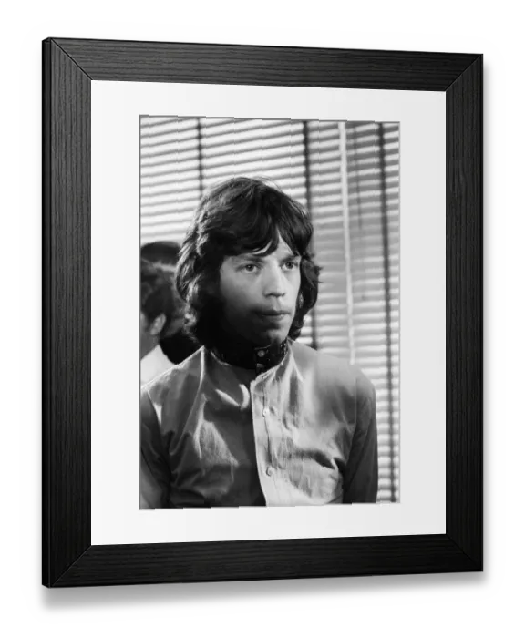 Framed Print : Appeal hearing at the Appeal Court in Central London where Rolling Stones lead singer Framed Print : Appeal hearing at the Appeal Court in Central London where Rolling Stones lead singer