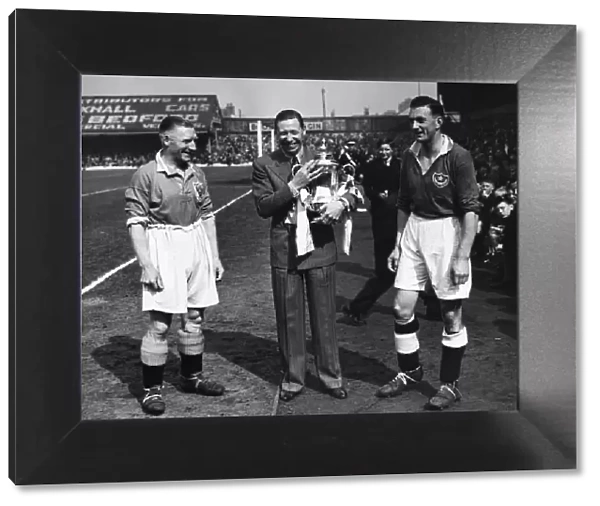 Blackpool v Portsmouth 6th May 1939. George Formby seen here at the start of the match