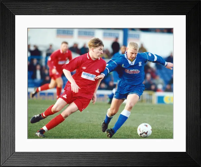 Framed Print : Lee Baddeley of Cardiff City (right) and Matt Carmichael, Cardiff City v Doncaster Rovers Framed Print : Lee Baddeley of Cardiff City (right) and Matt Carmichael, Cardiff City v Doncaster Rovers