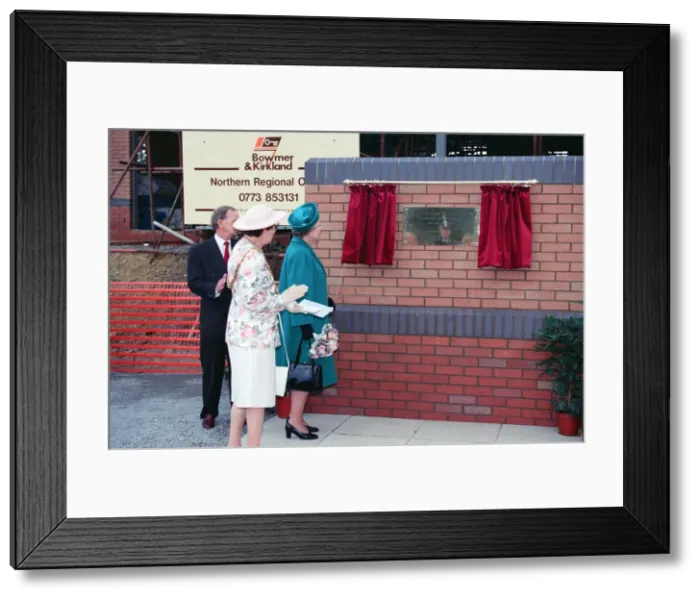 Framed Print : Queen Elizabeth II visiting Middlesbrough to open Pallister Park Framed Print : Queen Elizabeth II visiting Middlesbrough to open Pallister Park