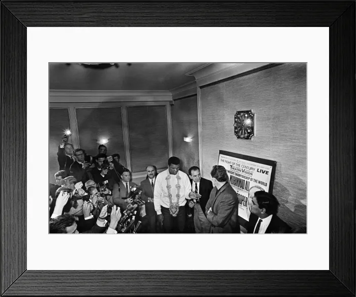 Framed Print : American world champion heavyweight boxer Muhammad Ali (formerly Cassius Clay Framed Print : American world champion heavyweight boxer Muhammad Ali (formerly Cassius Clay