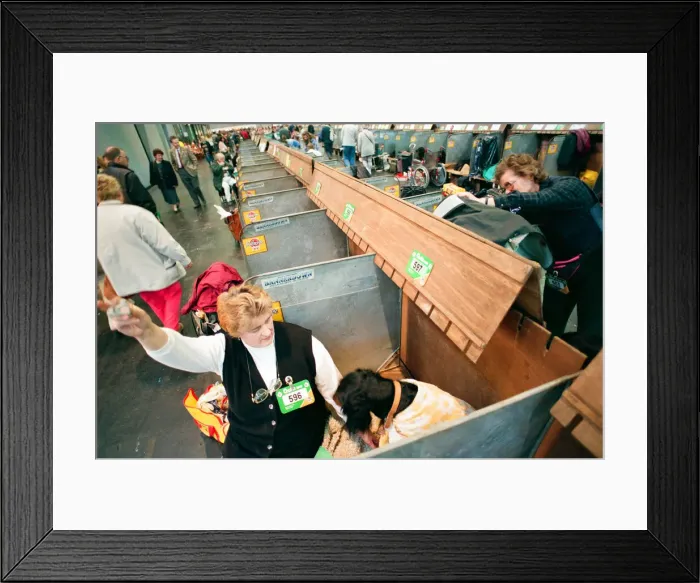 Framed Print : Crufts Dog Show, held at the NEC. 16th March 1994 Framed Print : Crufts Dog Show, held at the NEC. 16th March 1994