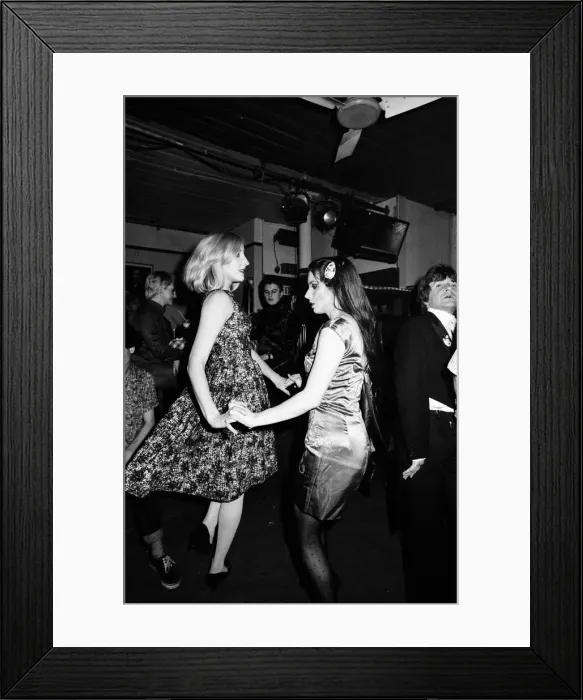 Framed Print : The Blitz Club in Covent Garden. 13th February 1980 Framed Print : The Blitz Club in Covent Garden. 13th February 1980
