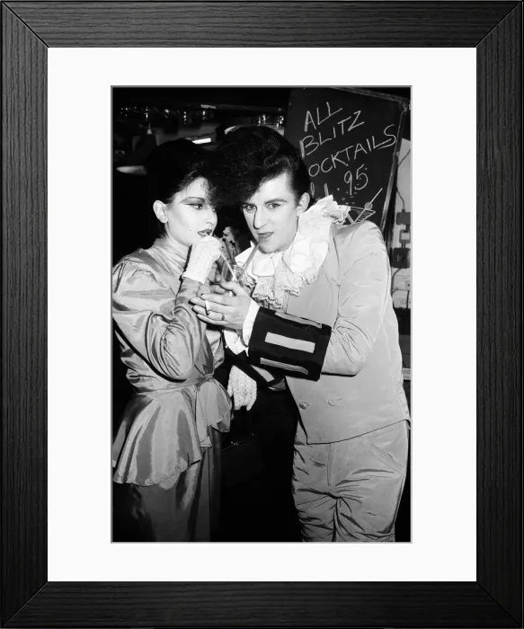 Framed Print : Steve Strange and Julia at The Blitz Club in Covent Garden. 13th February 1980