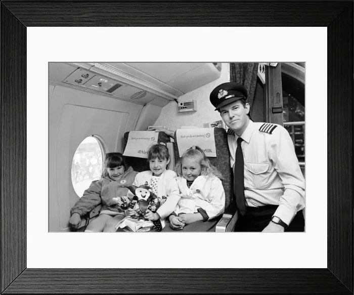Framed Print : Tees Valley Airshow, Durham Tees Valley Airport, Darlington, County Durham