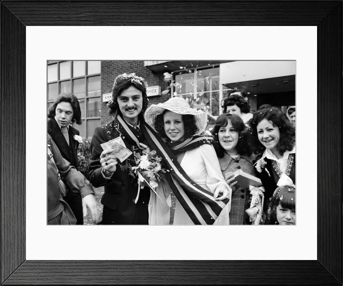 Framed Print : The wedding of Martyn and Pamela Preece at Birmingham Register Office Framed Print : The wedding of Martyn and Pamela Preece at Birmingham Register Office
