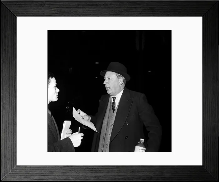 Framed Print : Mr Edward Heath, Lord Privy Seal, pictured at Paddington Station on his arrival from Framed Print : Mr Edward Heath, Lord Privy Seal, pictured at Paddington Station on his arrival from