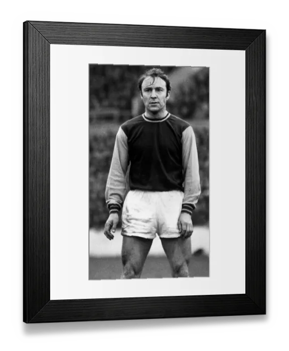 Framed Print : Jimmy Greaves West Ham United March 1970 Hammers Football Footballer Framed Print : Jimmy Greaves West Ham United March 1970 Hammers Football Footballer