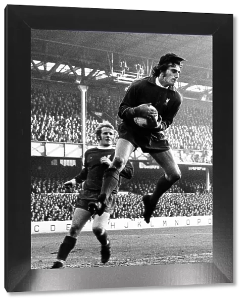Ray Clemence Everton v Liverpool Division One Football Dec 1973 Liverpool