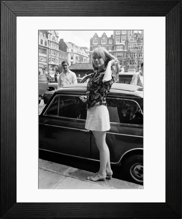 Framed Print : Appeal hearing at the Appeal Court in Central London where Rolling Stones lead singer