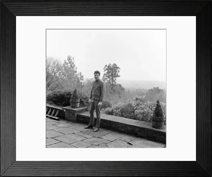 Framed Print : Tom Jones, at his new £65, 000 pound home in Weybridge, Surrey, 29th December 1968