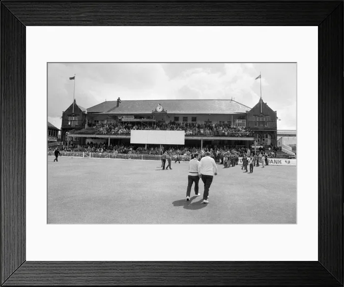 Framed Print : The final first class match to be held at Bramall Lane, Sheffield