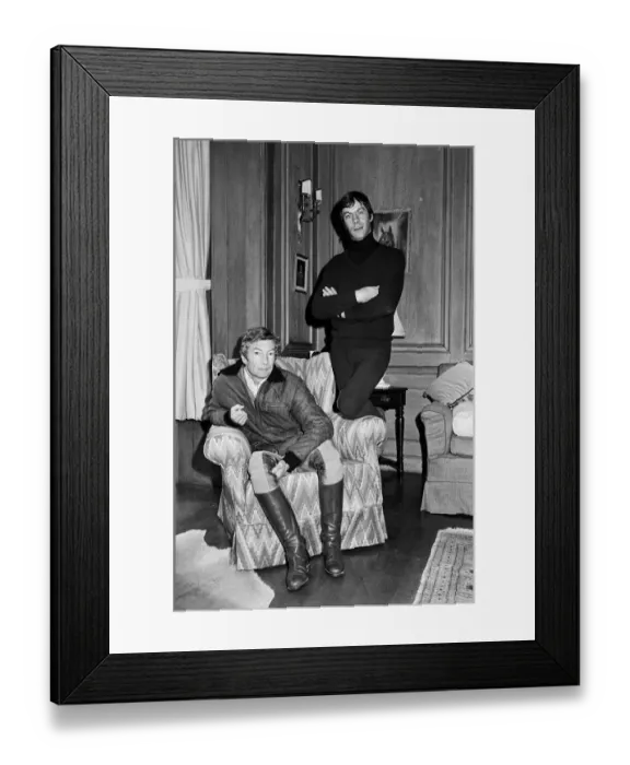 Framed Print : Professional jockey Lester Piggott with horse trainer Henry Cecil at Warren Place
