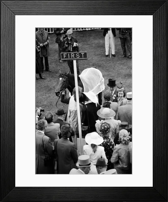 Framed Print : Winner of the Ascot Gold Cup, four year old Paean, ridden by Steve Cauthen Framed Print : Winner of the Ascot Gold Cup, four year old Paean, ridden by Steve Cauthen
