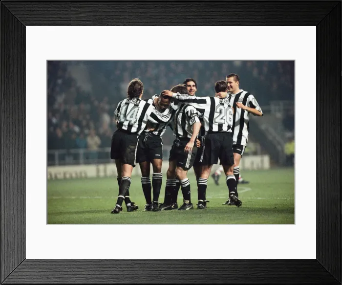 Framed Print : English Premier League match at St James Park. Newcastle United 2 v Arsenal 0 Framed Print : English Premier League match at St James Park. Newcastle United 2 v Arsenal 0