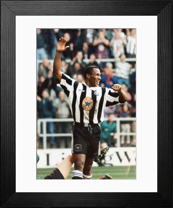 Framed Print : English Premier League match at St James park. Newcastle United 6 v Wimbledon 1