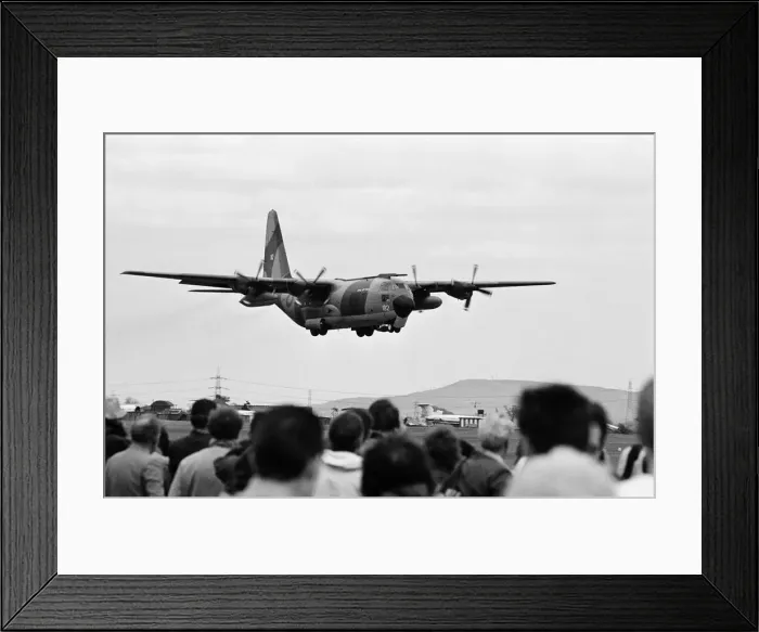 Framed Print : Tees Valley Airshow, Durham Tees Valley Airport, Darlington, County Durham Framed Print : Tees Valley Airshow, Durham Tees Valley Airport, Darlington, County Durham