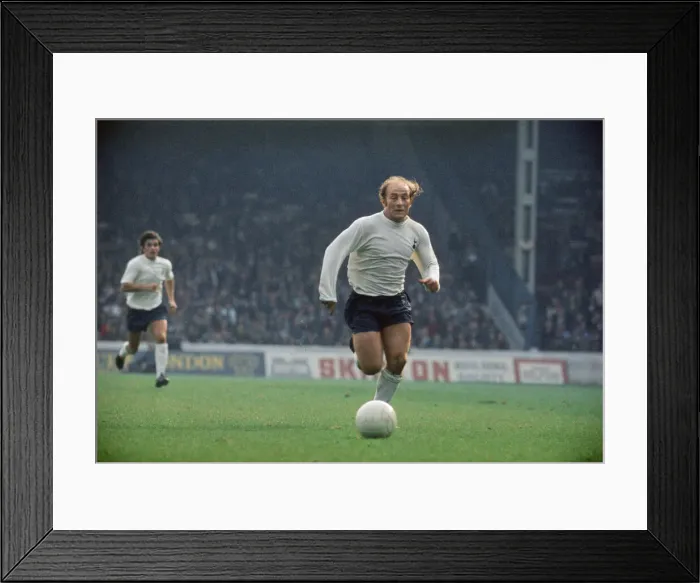 Framed Print : Manchester City 2 v Tottenham Hotspur 1 First Division one match at Maine Road